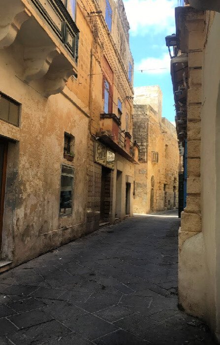 Una calle de Rabat, Malta.
